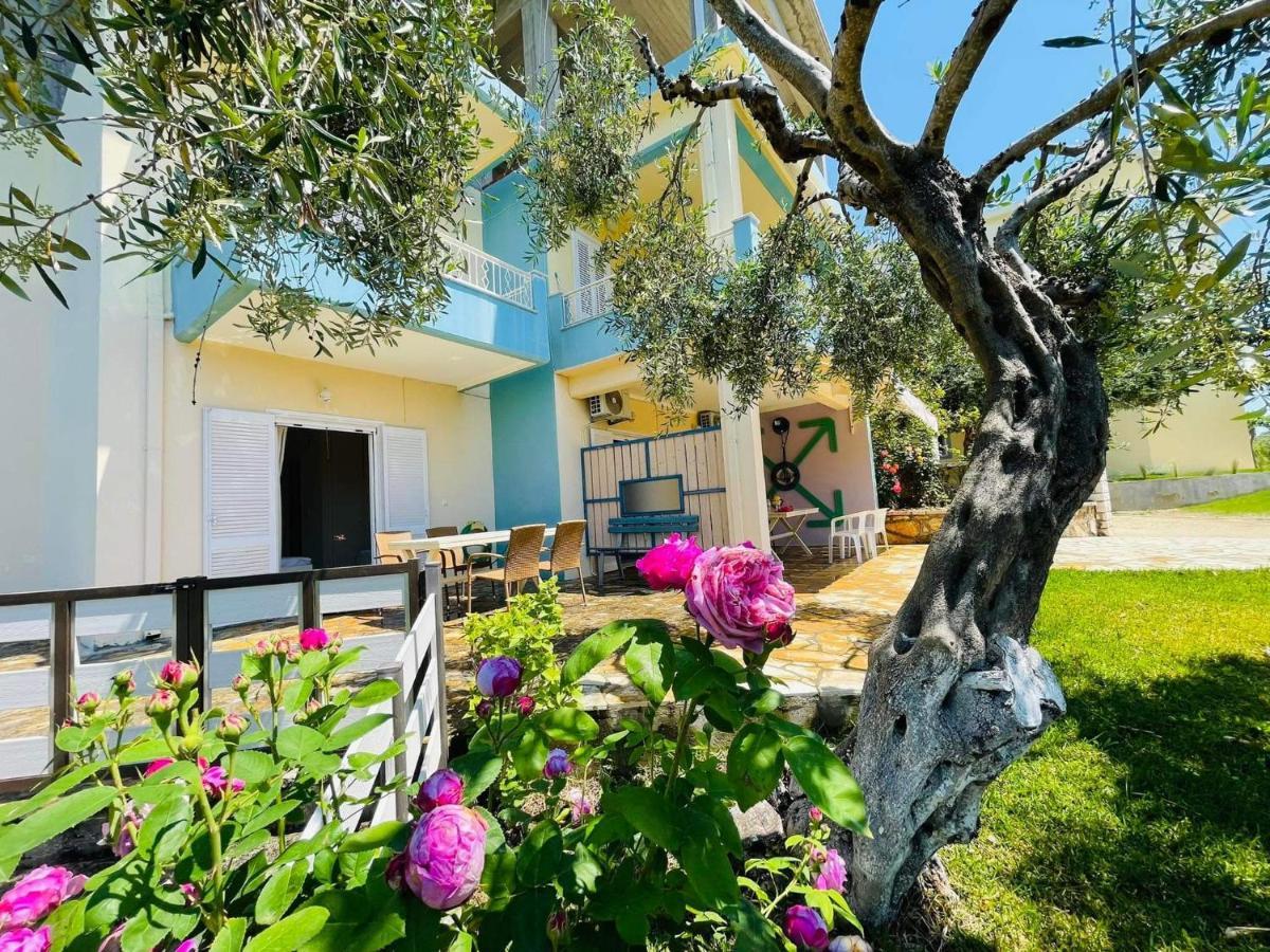 Triantis Apartments Lygia  Esterno foto