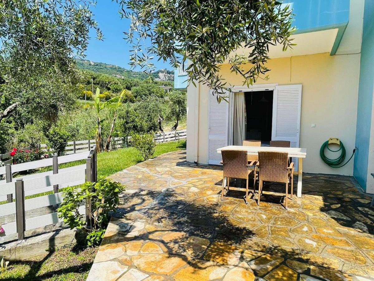 Triantis Apartments Lygia  Esterno foto