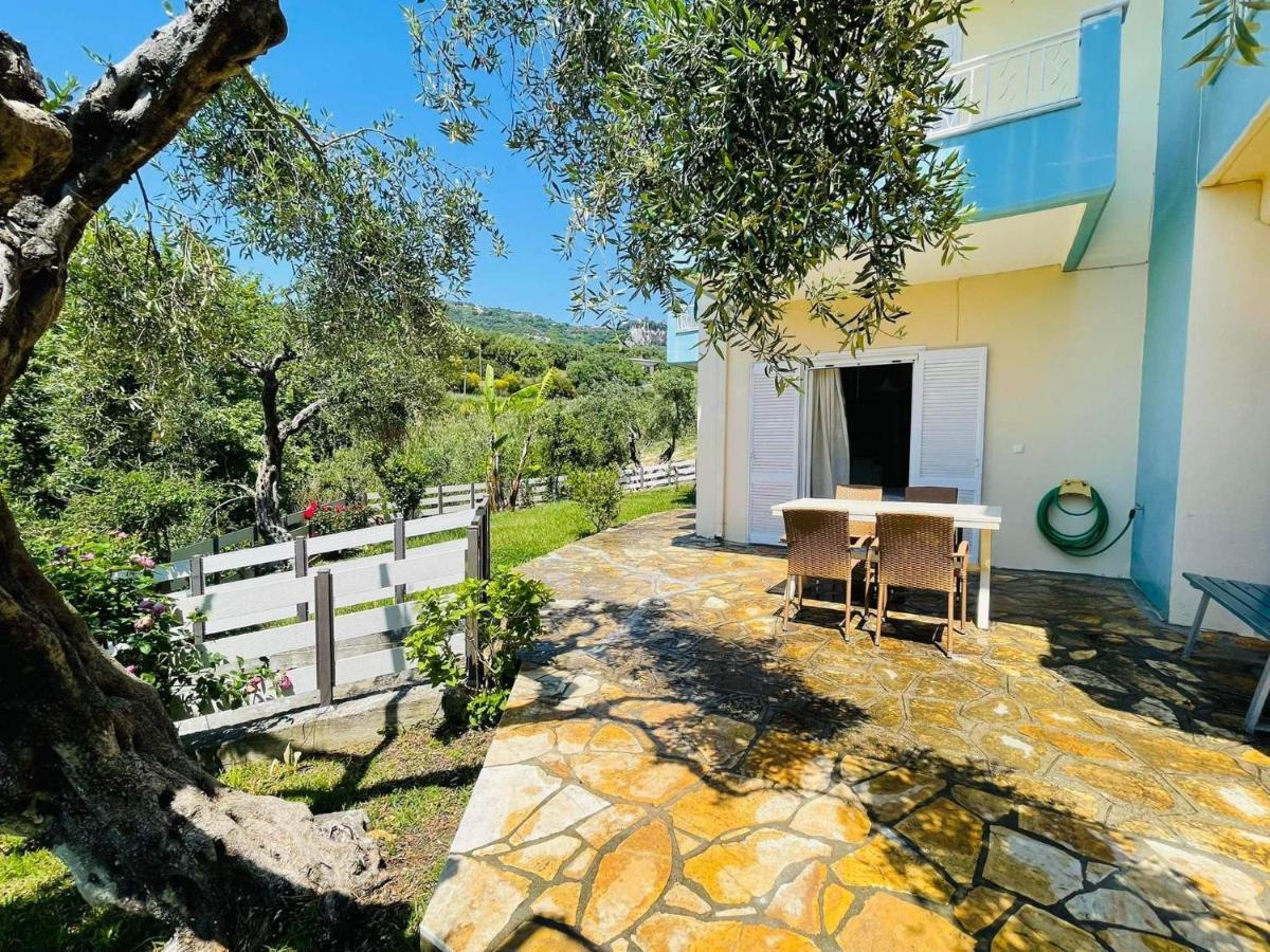 Triantis Apartments Lygia  Esterno foto