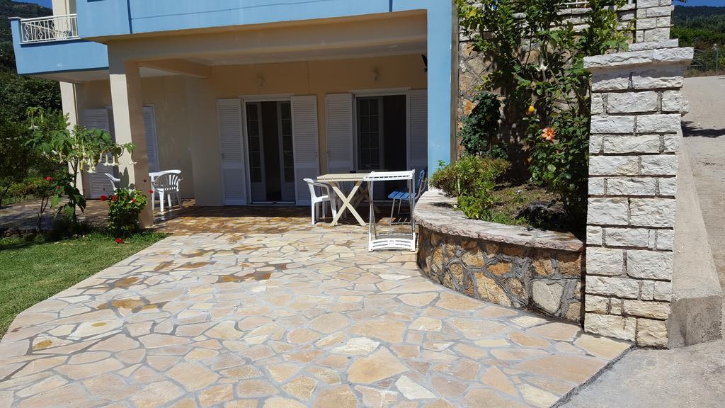 Triantis Apartments Lygia  Esterno foto
